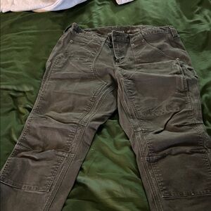 Women's Duluth firehose pants. Excellent condition